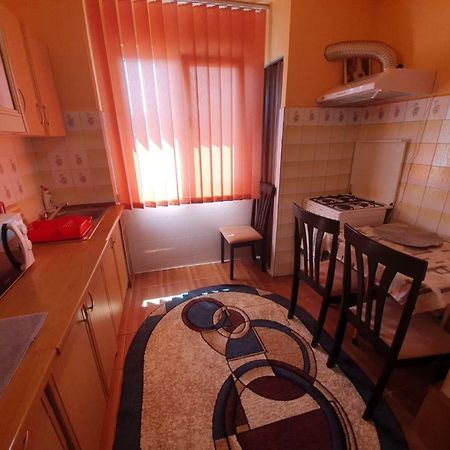 Apartament Denis Apartment Orsova Ngoại thất bức ảnh
