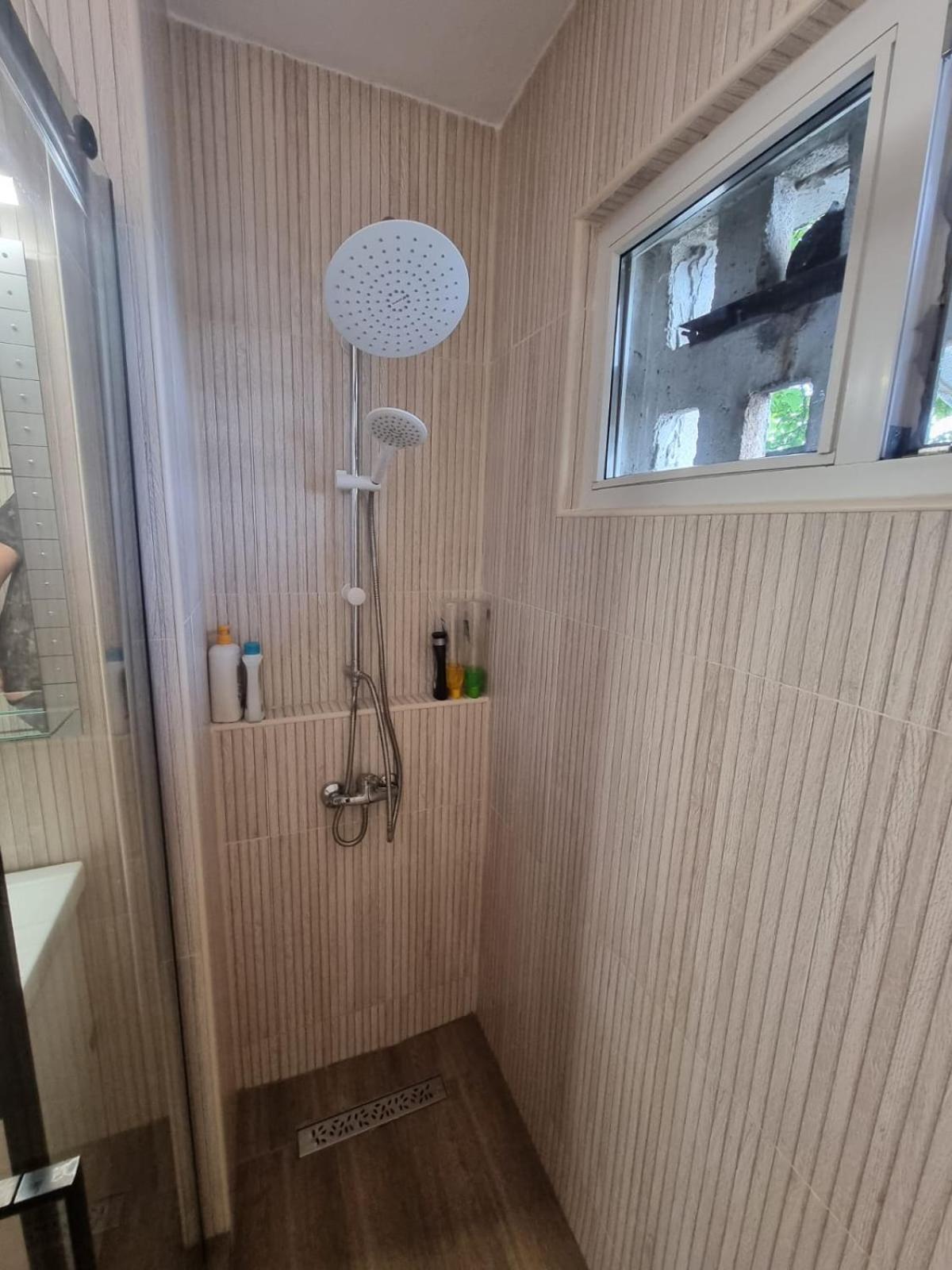 Apartament Denis Apartment Orsova Ngoại thất bức ảnh